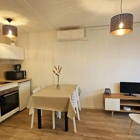 3 Etoiles ! T2 Proche Clim & Piscine ! Апартаменты