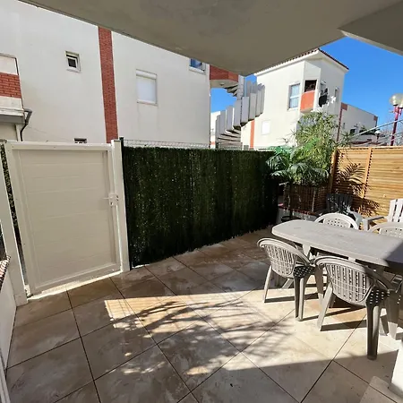 Superbe T2 Climatise Avec Terrasse & Piscine Avec Acces Direct A La Апартаменты *